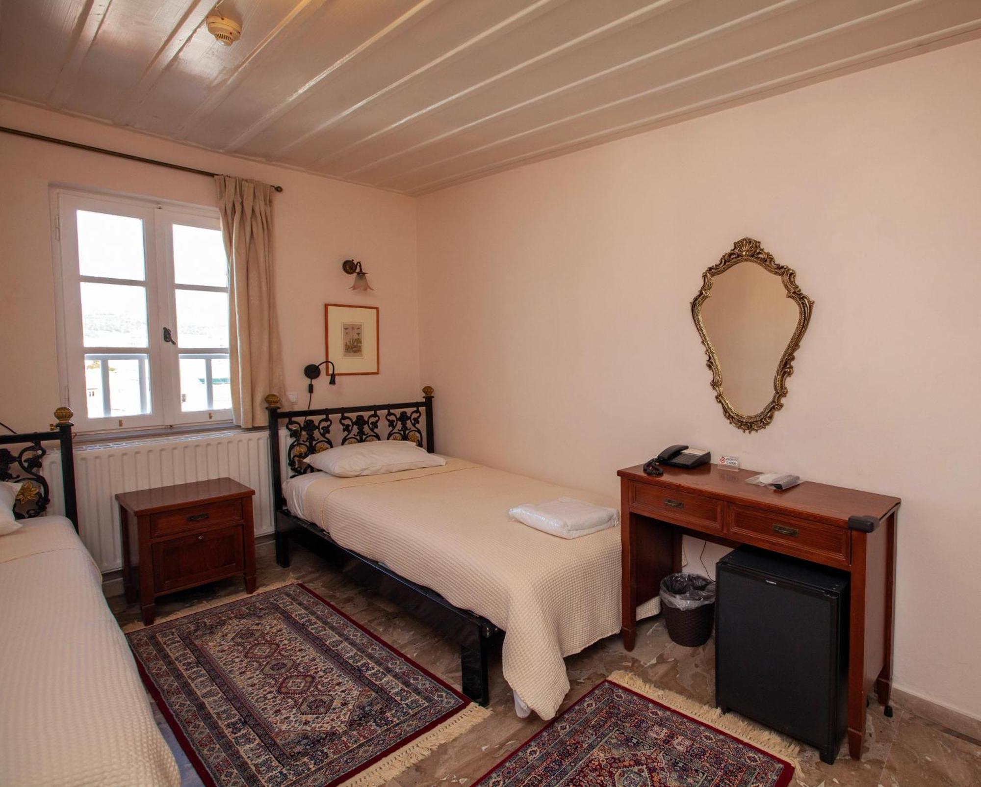 Byron Traditional Hotel Anabolu Oda fotoğraf