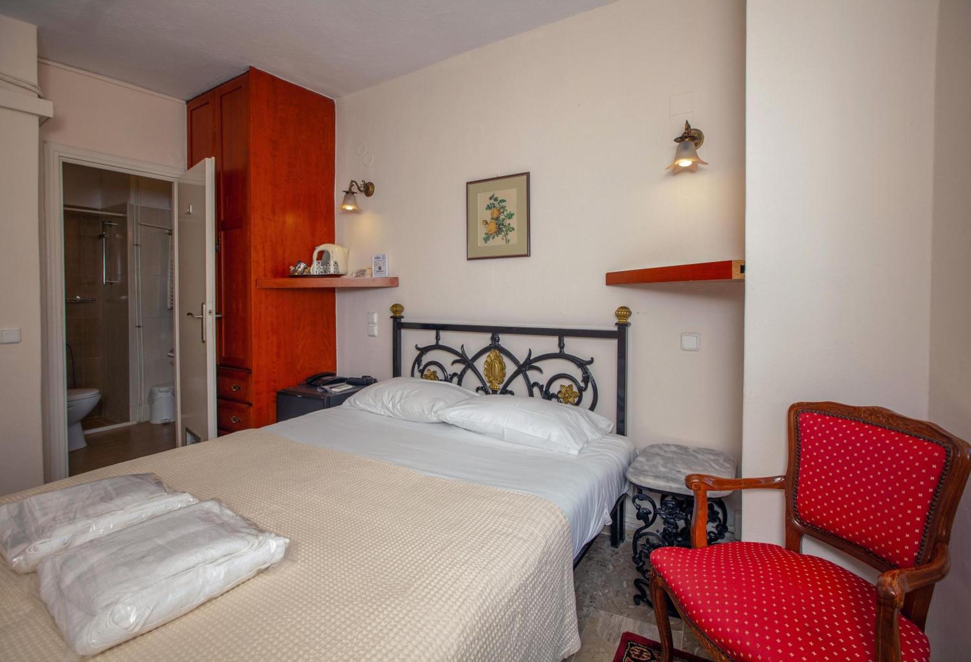 Byron Traditional Hotel Anabolu Oda fotoğraf