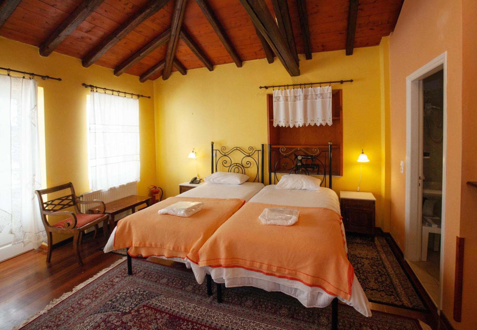Byron Traditional Hotel Anabolu Oda fotoğraf