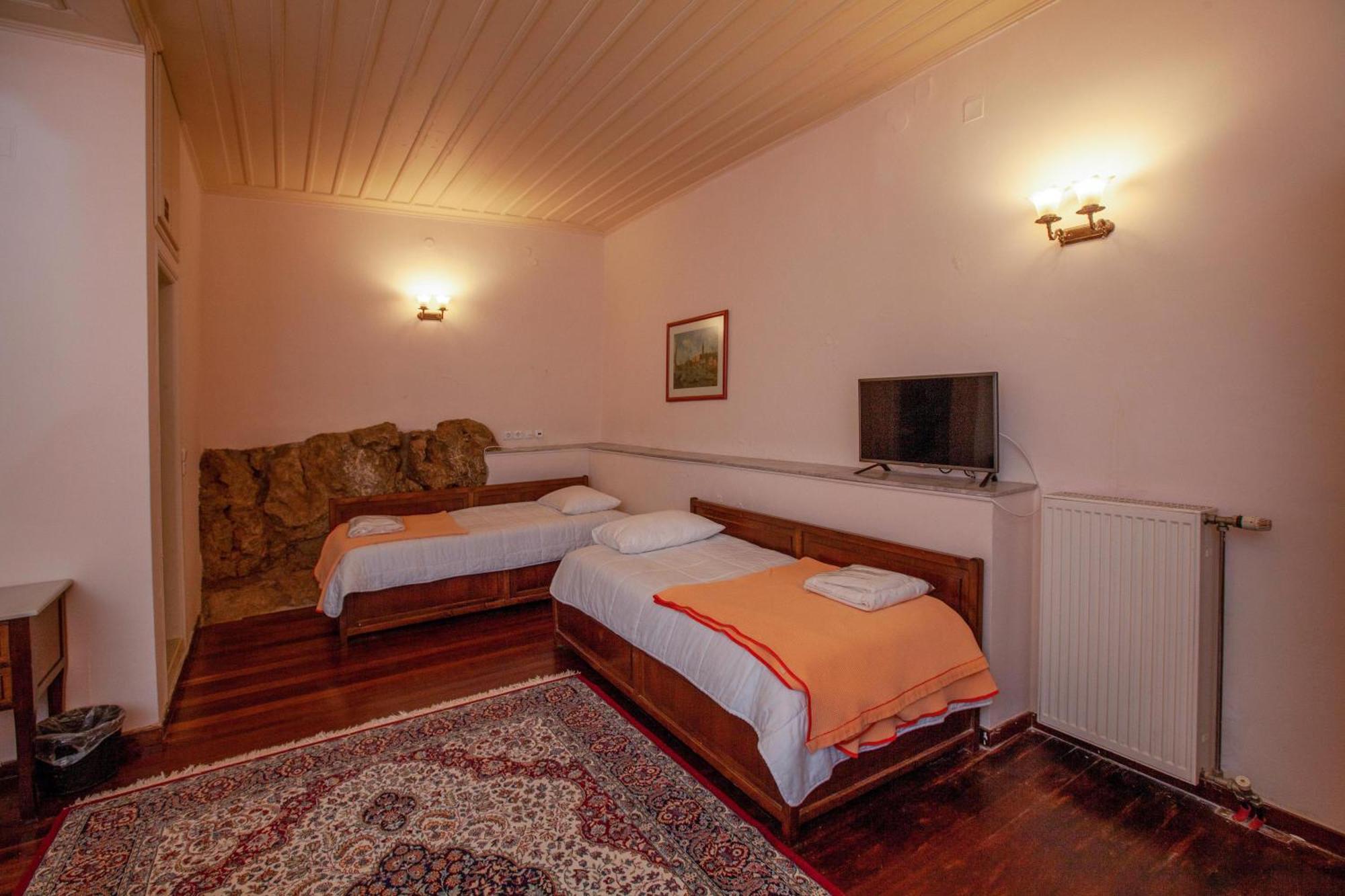 Byron Traditional Hotel Anabolu Oda fotoğraf